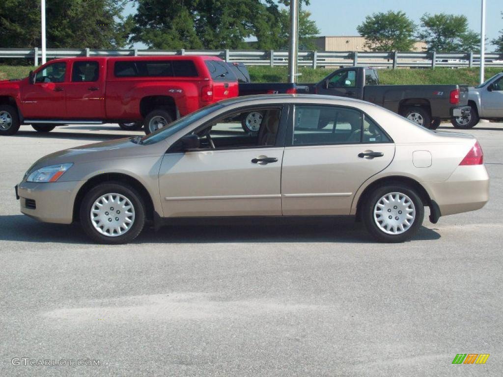 2006 Accord Value Package Sedan - Desert Mist Metallic / Ivory photo #13