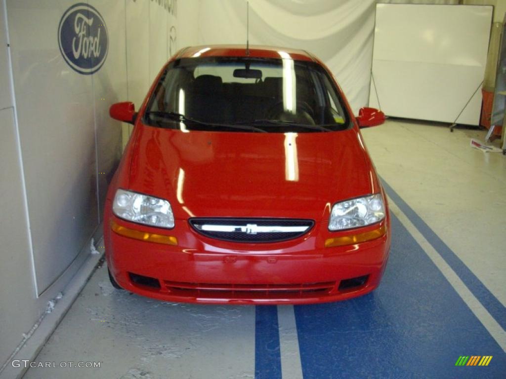 2007 Aveo 5 LS Hatchback - Sport Red / Charcoal Black photo #2