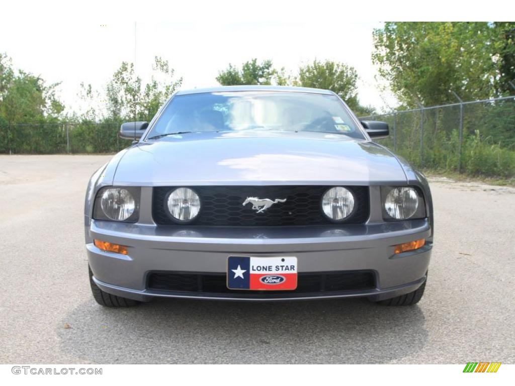 2006 Mustang GT Premium Coupe - Satin Silver Metallic / Dark Charcoal photo #9