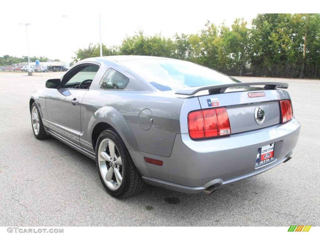 2006 Mustang GT Premium Coupe - Satin Silver Metallic / Dark Charcoal photo #15