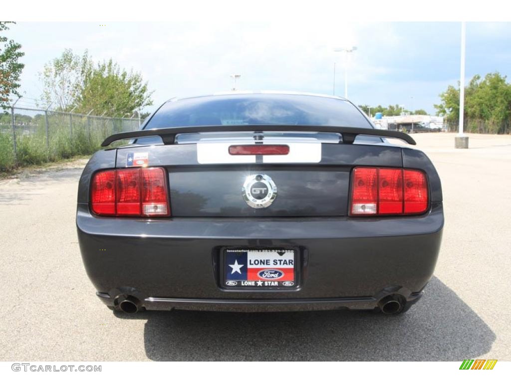 2007 Mustang GT Premium Coupe - Alloy Metallic / Dark Charcoal photo #14