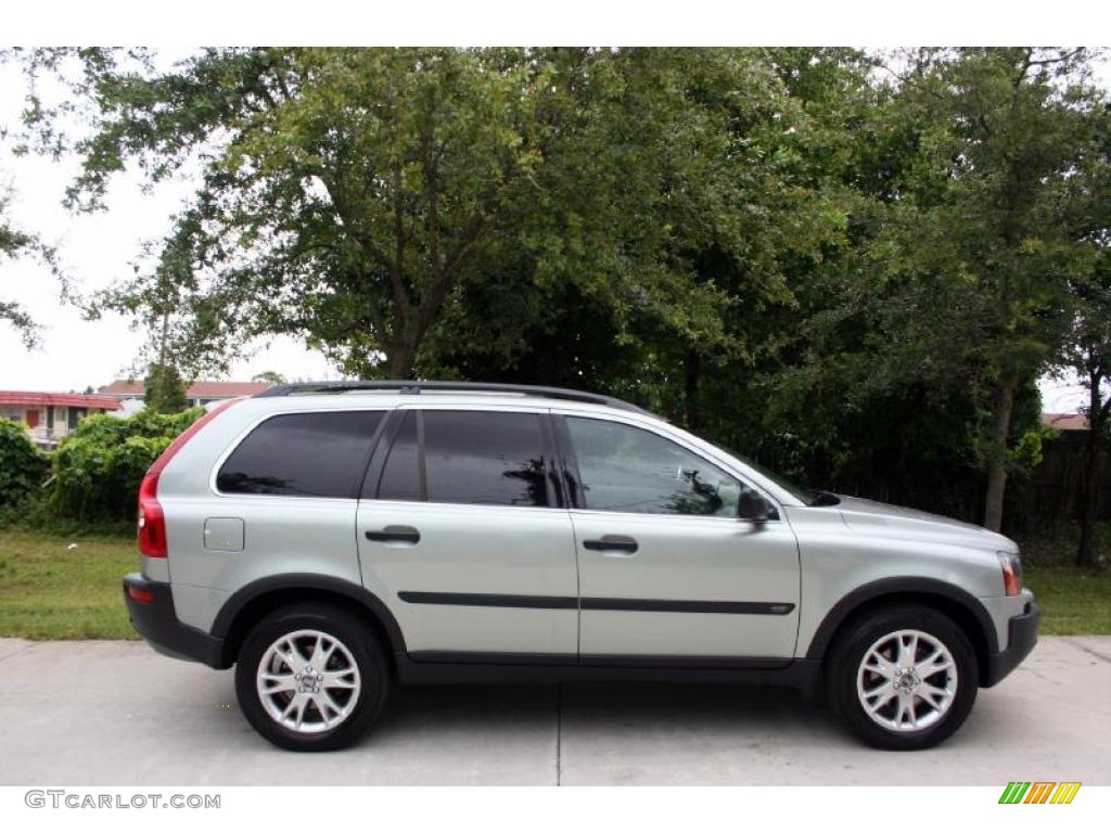 2004 XC90 T6 AWD - Silver Metallic / Taupe/Light Taupe photo #11