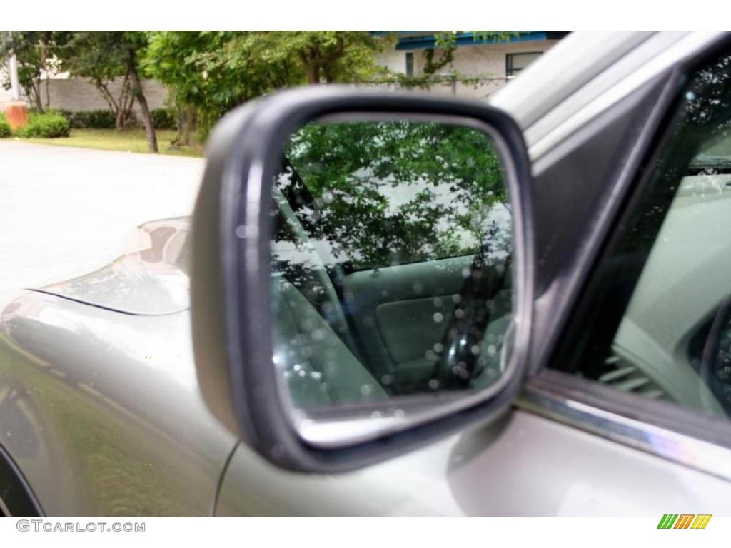 2004 XC90 T6 AWD - Silver Metallic / Taupe/Light Taupe photo #21