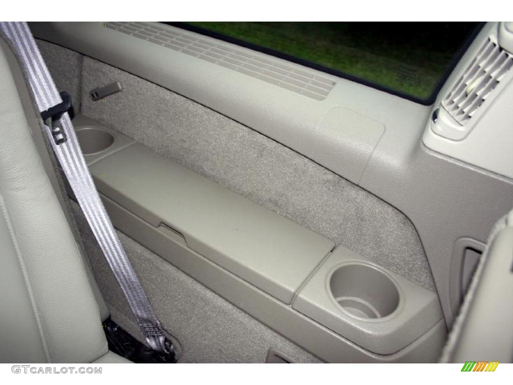 2004 XC90 T6 AWD - Silver Metallic / Taupe/Light Taupe photo #58