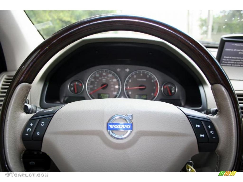 2004 XC90 T6 AWD - Silver Metallic / Taupe/Light Taupe photo #83