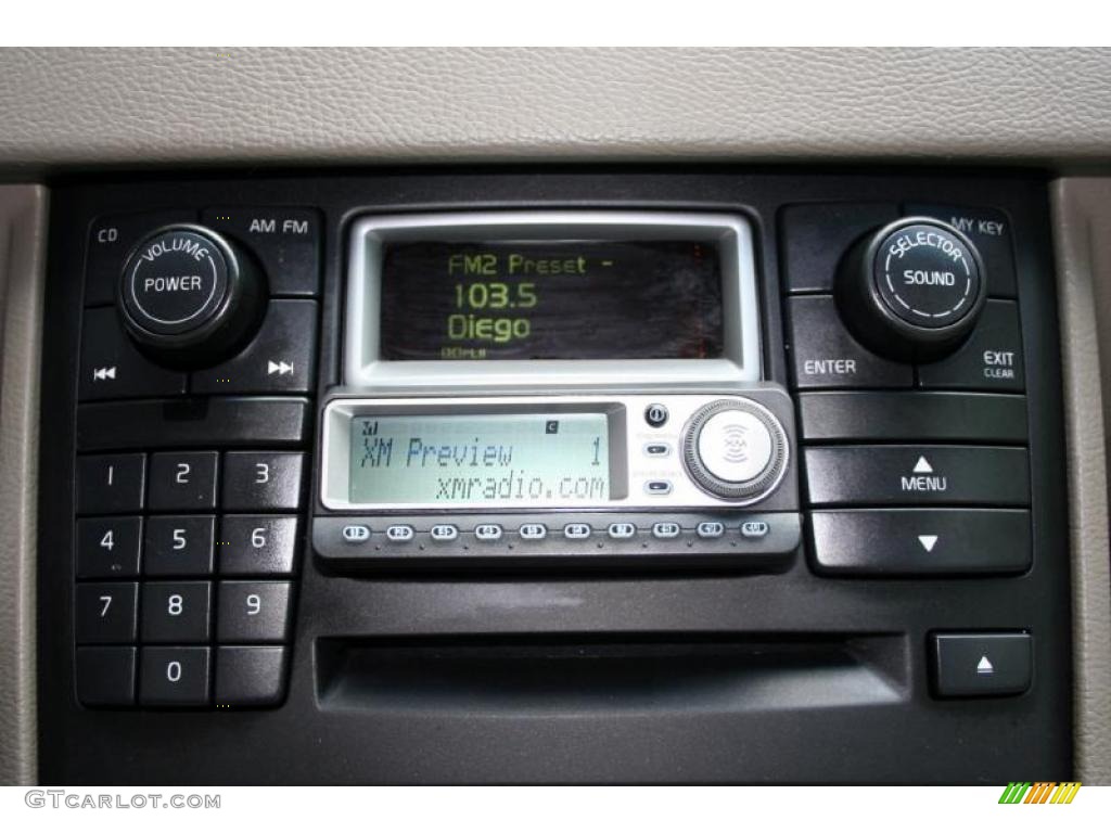 2004 XC90 T6 AWD - Silver Metallic / Taupe/Light Taupe photo #96