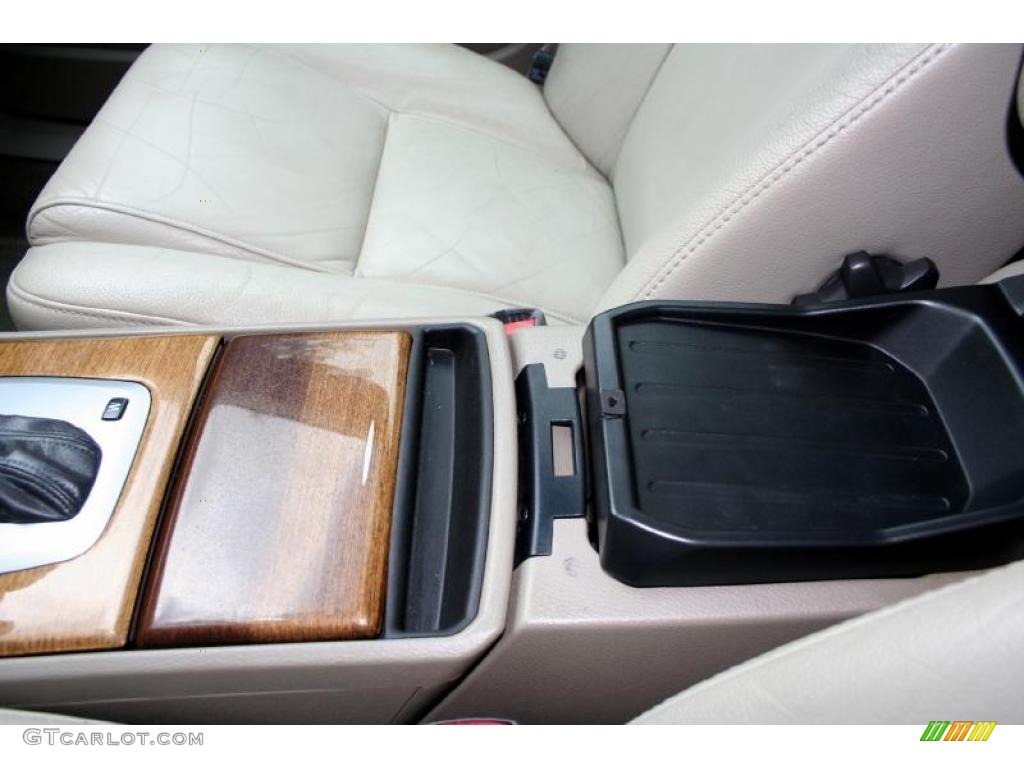 2004 XC90 T6 AWD - Silver Metallic / Taupe/Light Taupe photo #101