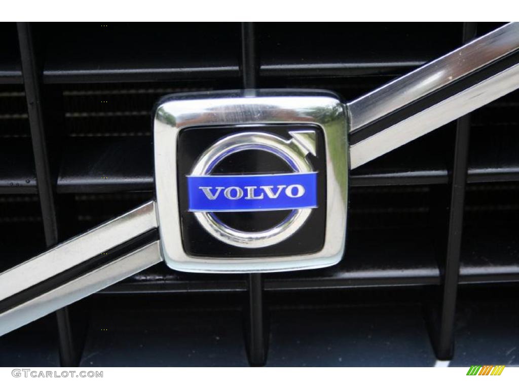 2004 XC90 T6 AWD - Silver Metallic / Taupe/Light Taupe photo #113