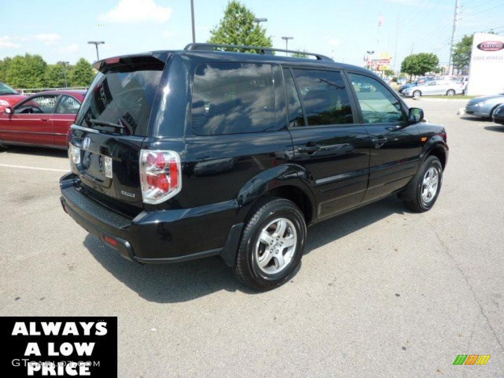 2006 Pilot EX 4WD - Nighthawk Black Pearl / Gray photo #7