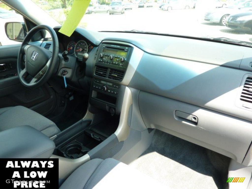 2006 Pilot EX 4WD - Nighthawk Black Pearl / Gray photo #17