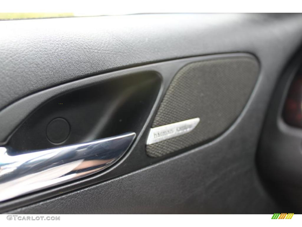 2005 3 Series 330i Convertible - Alpine White / Black photo #15