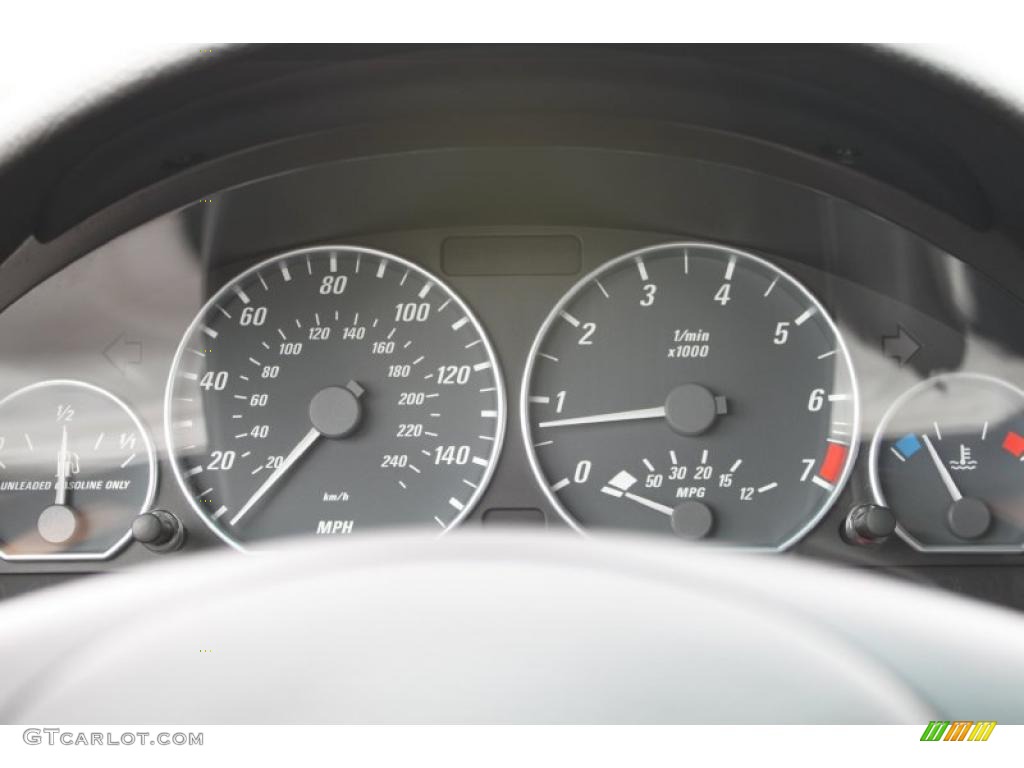 2005 3 Series 330i Convertible - Alpine White / Black photo #18