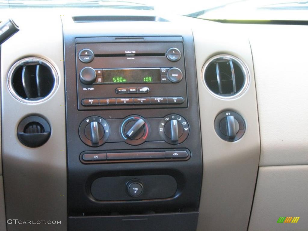 2005 F150 XLT SuperCrew - Medium Wedgewood Blue Metallic / Tan photo #9