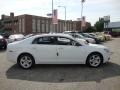 Summit White - Malibu LT Sedan Photo No. 6