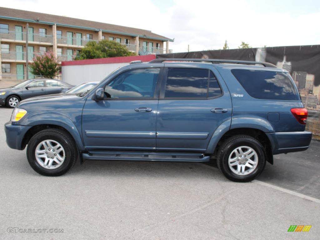 2005 Sequoia SR5 - Blue Steel Metallic / Taupe photo #8