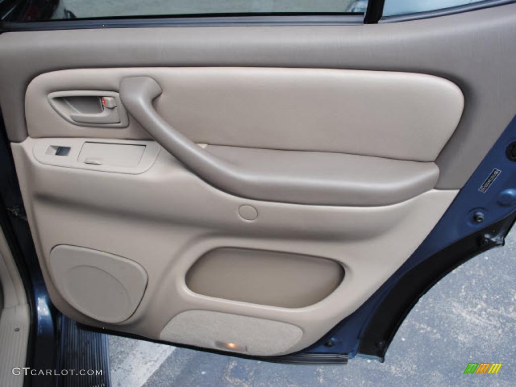 2005 Sequoia SR5 - Blue Steel Metallic / Taupe photo #15