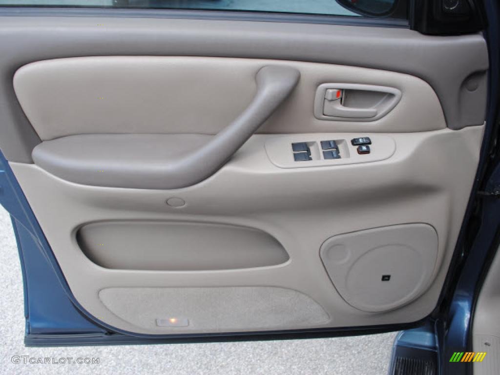 2005 Sequoia SR5 - Blue Steel Metallic / Taupe photo #24