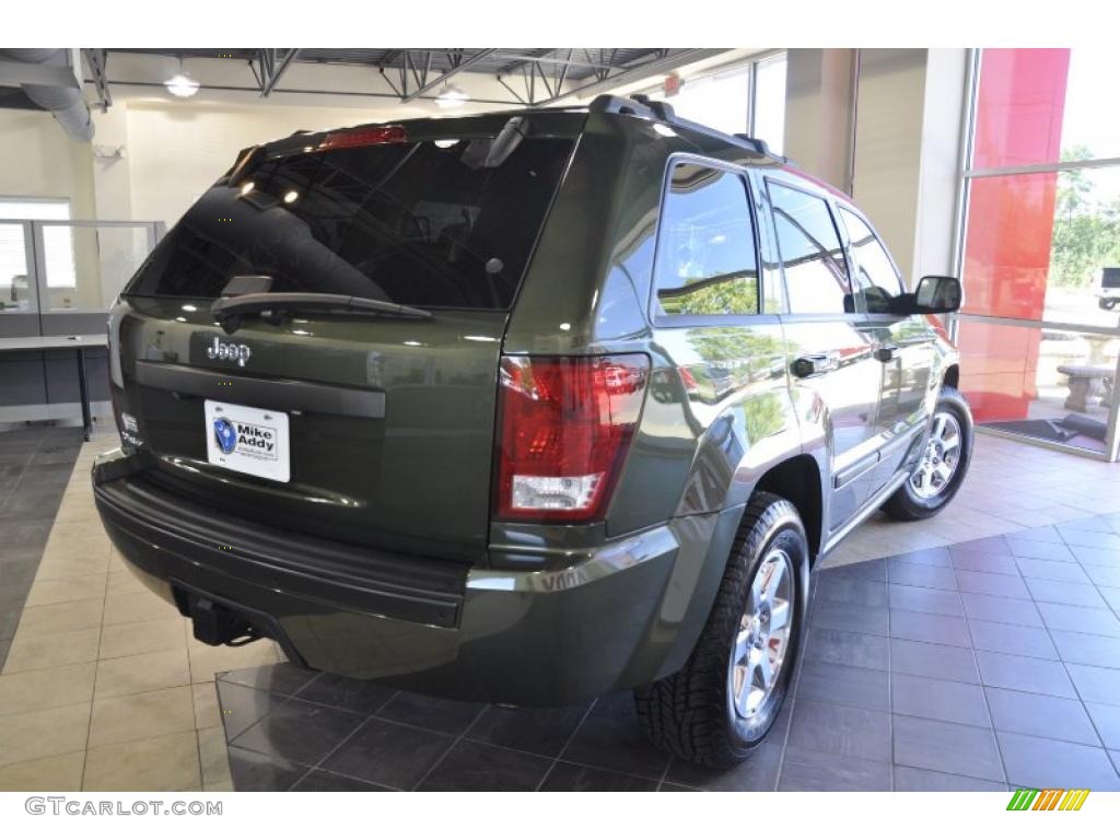 2008 Grand Cherokee Laredo - Jeep Green Metallic / Dark Slate Gray photo #6