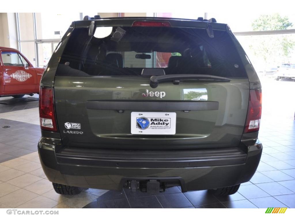 2008 Grand Cherokee Laredo - Jeep Green Metallic / Dark Slate Gray photo #7