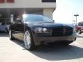 Brilliant Black Crystal Pearl - Charger  Photo No. 1