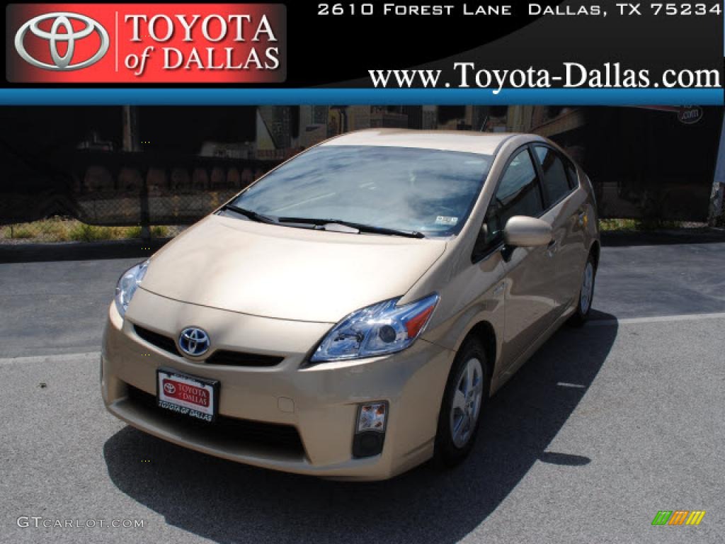 2010 Prius Hybrid II - Sandy Beach Metallic / Bisque photo #1