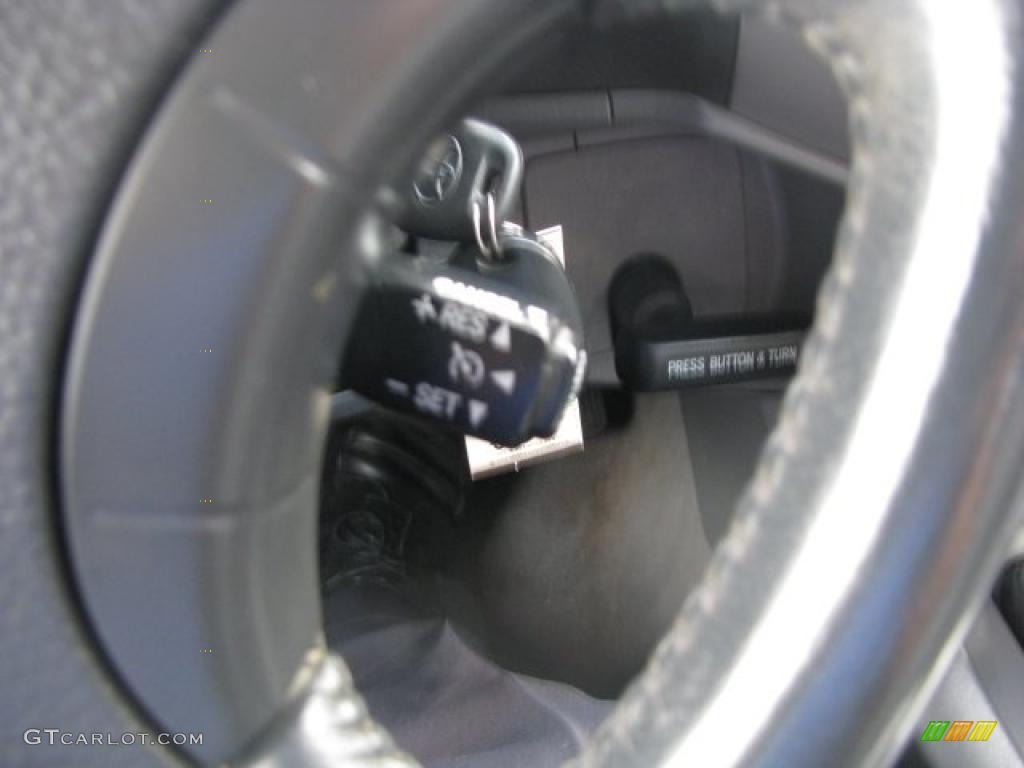 2009 Tacoma V6 TRD Double Cab 4x4 - Silver Streak Mica / Graphite Gray photo #14