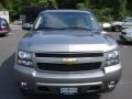 Greystone Metallic - Suburban LT 4x4 Photo No. 2