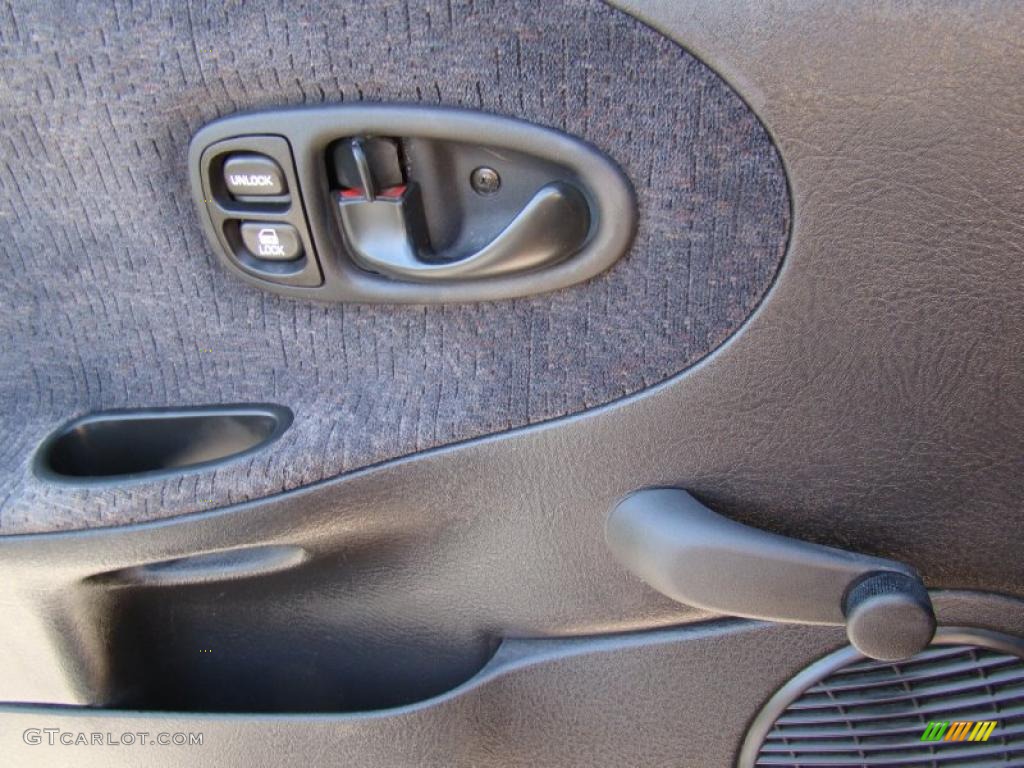 1999 S Series SL2 Sedan - Blackberry / Black photo #20