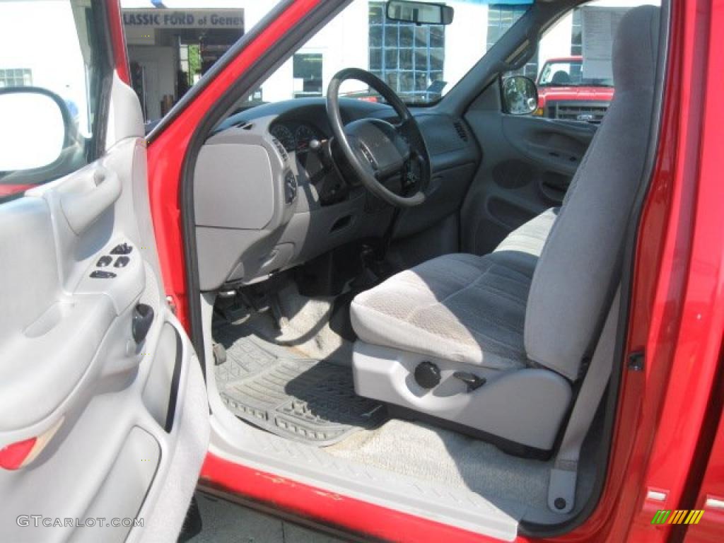 1997 F150 XLT Regular Cab 4x4 - Bright Red / Medium Graphite photo #12