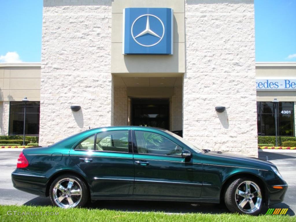 2003 E 320 Sedan - Everest Green Metallic / Java photo #5