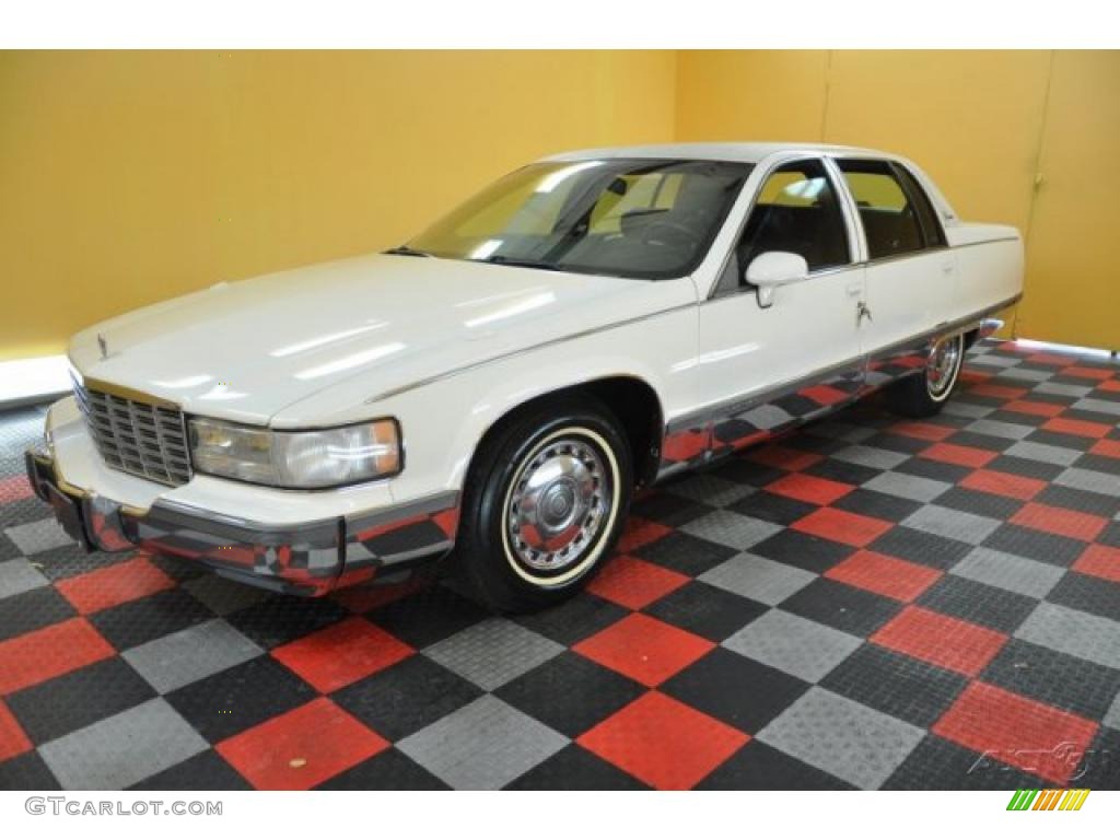 1994 Fleetwood Sedan - White / Burgundy photo #3