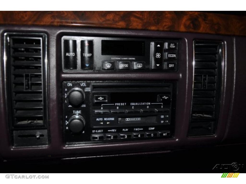 1994 Fleetwood Sedan - White / Burgundy photo #8