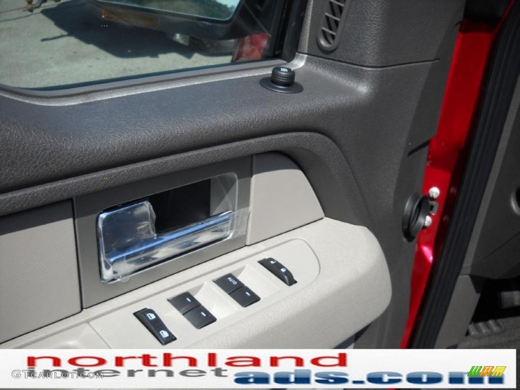 2010 F150 XLT SuperCab 4x4 - Red Candy Metallic / Medium Stone photo #16