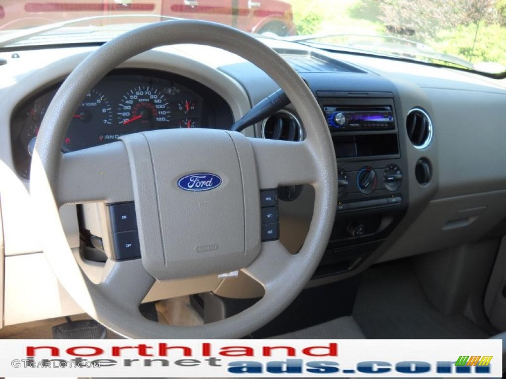 2006 F150 XLT Regular Cab 4x4 - Medium Wedgewood Blue Metallic / Tan photo #14