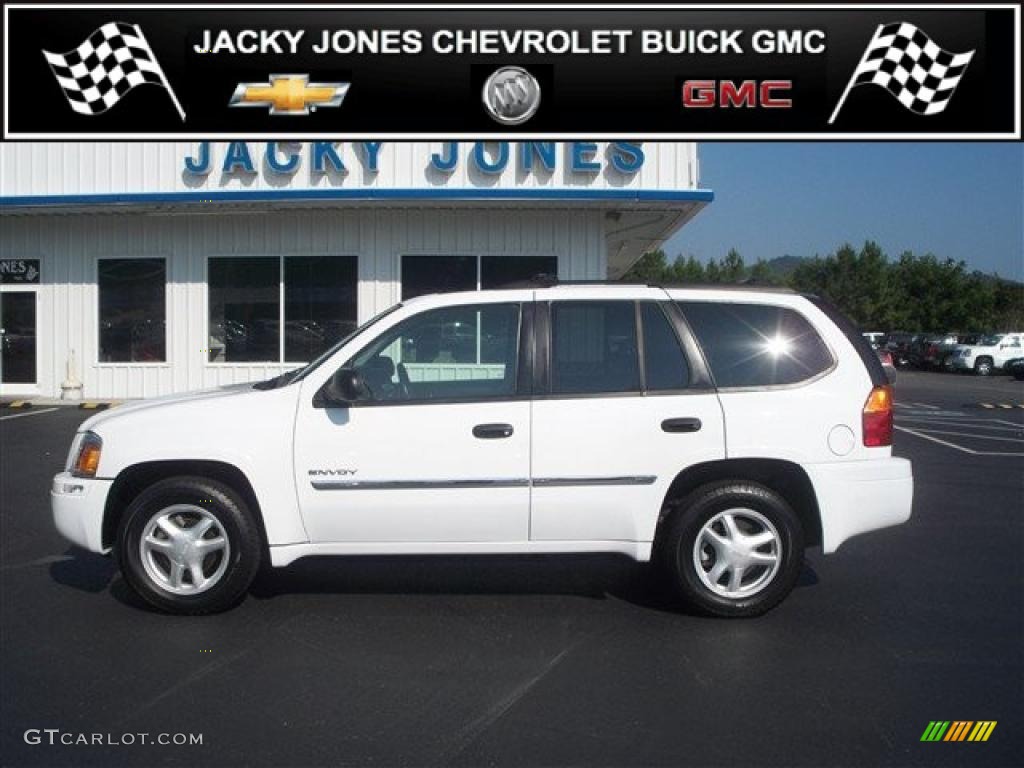 Summit White GMC Envoy