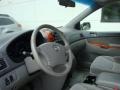 2006 Silver Shadow Pearl Toyota Sienna XLE  photo #16