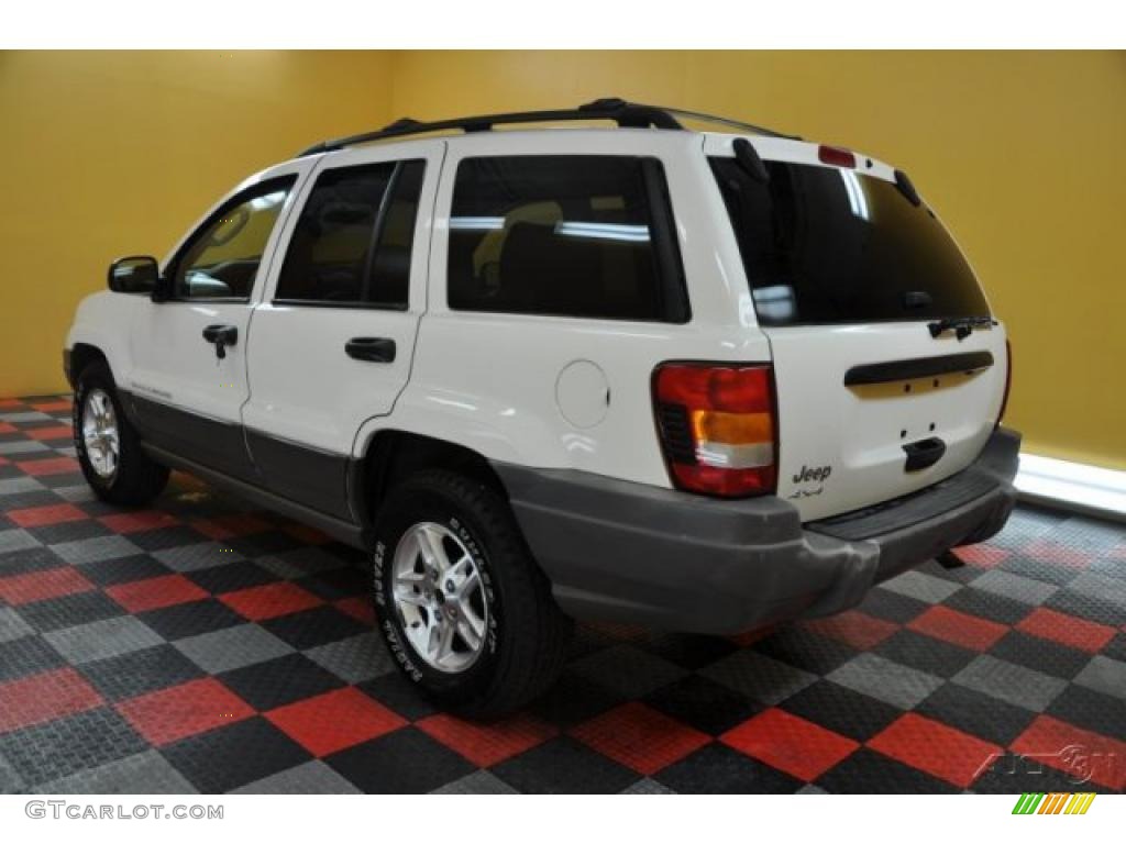 2003 Grand Cherokee Laredo 4x4 - Stone White / Sandstone photo #4