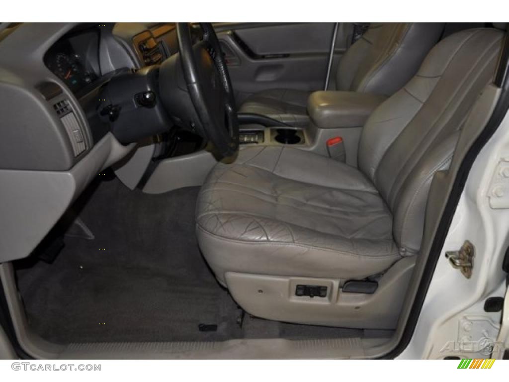 2003 Grand Cherokee Laredo 4x4 - Stone White / Sandstone photo #13