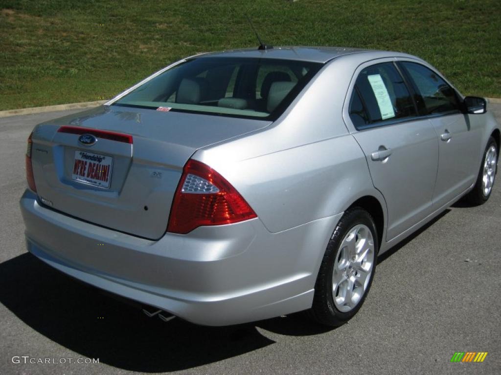 2011 Fusion SE - Ingot Silver Metallic / Medium Light Stone photo #6