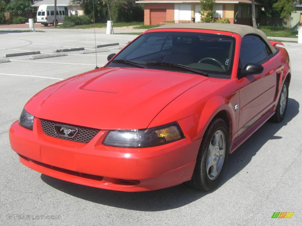2004 Mustang V6 Convertible - Torch Red / Medium Parchment photo #2