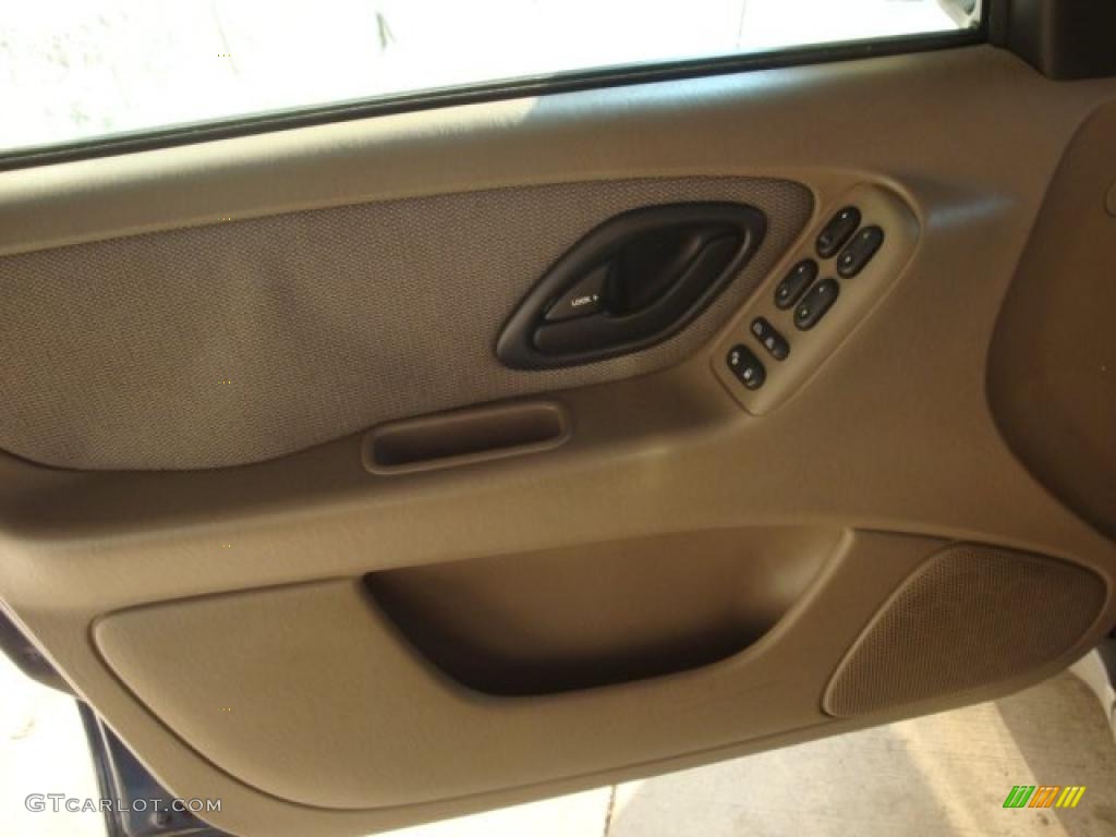 2002 Escape XLT V6 4WD - True Blue Metallic / Medium Graphite photo #11