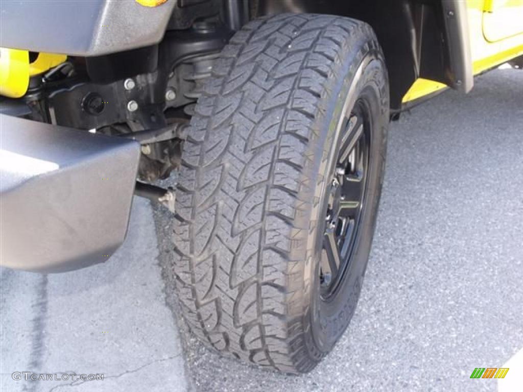 2007 Wrangler X 4x4 - Detonator Yellow / Dark Slate Gray/Medium Slate Gray photo #10