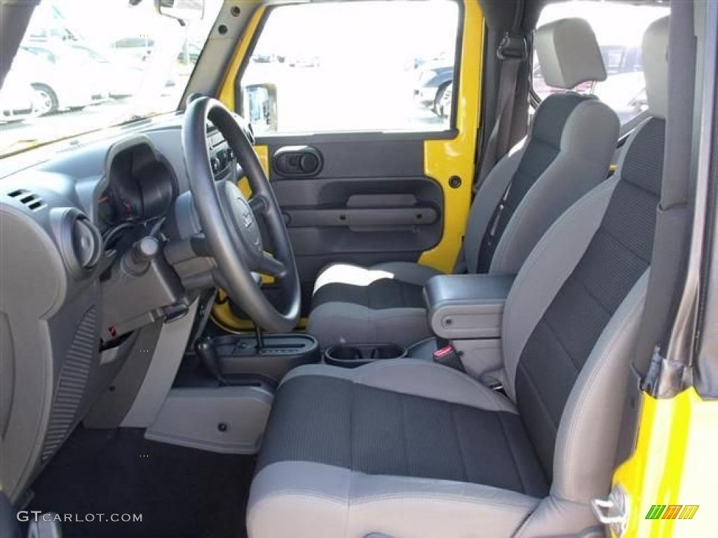 2007 Wrangler X 4x4 - Detonator Yellow / Dark Slate Gray/Medium Slate Gray photo #18
