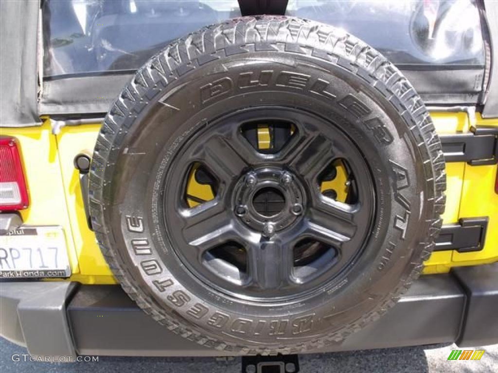 2007 Wrangler X 4x4 - Detonator Yellow / Dark Slate Gray/Medium Slate Gray photo #28