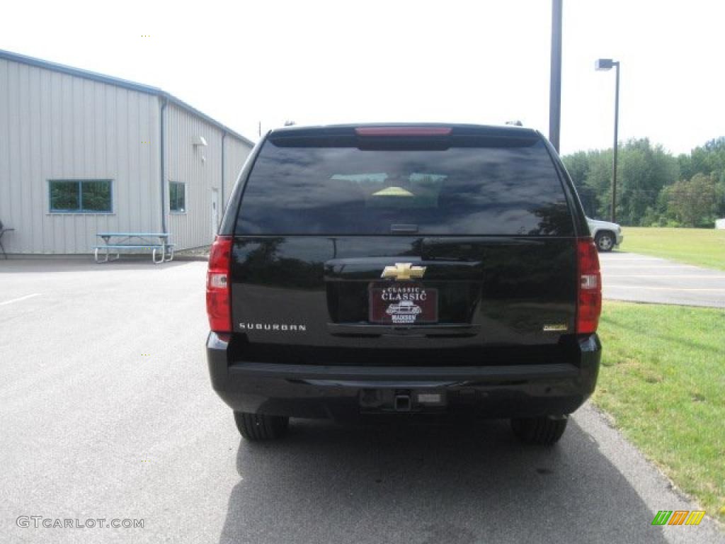 2007 Suburban 1500 Z71 4x4 - Black / Light Titanium/Ebony photo #5