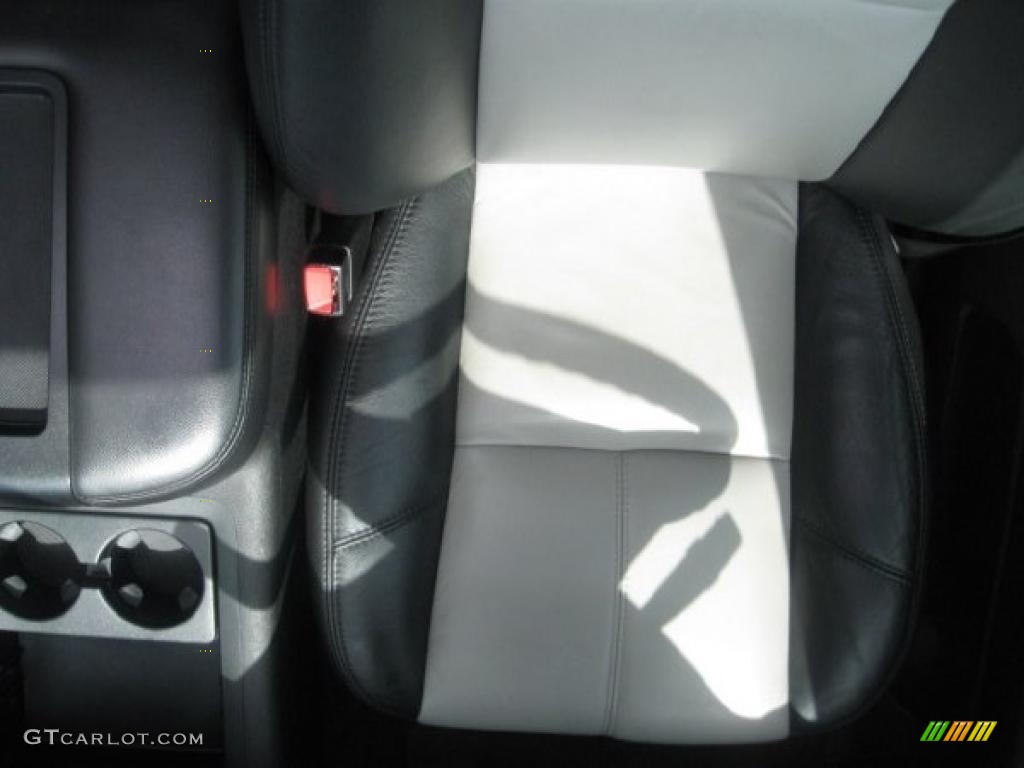 2007 Suburban 1500 Z71 4x4 - Black / Light Titanium/Ebony photo #24