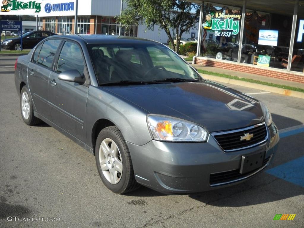 2006 Malibu LT Sedan - Medium Gray Metallic / Titanium Gray photo #1