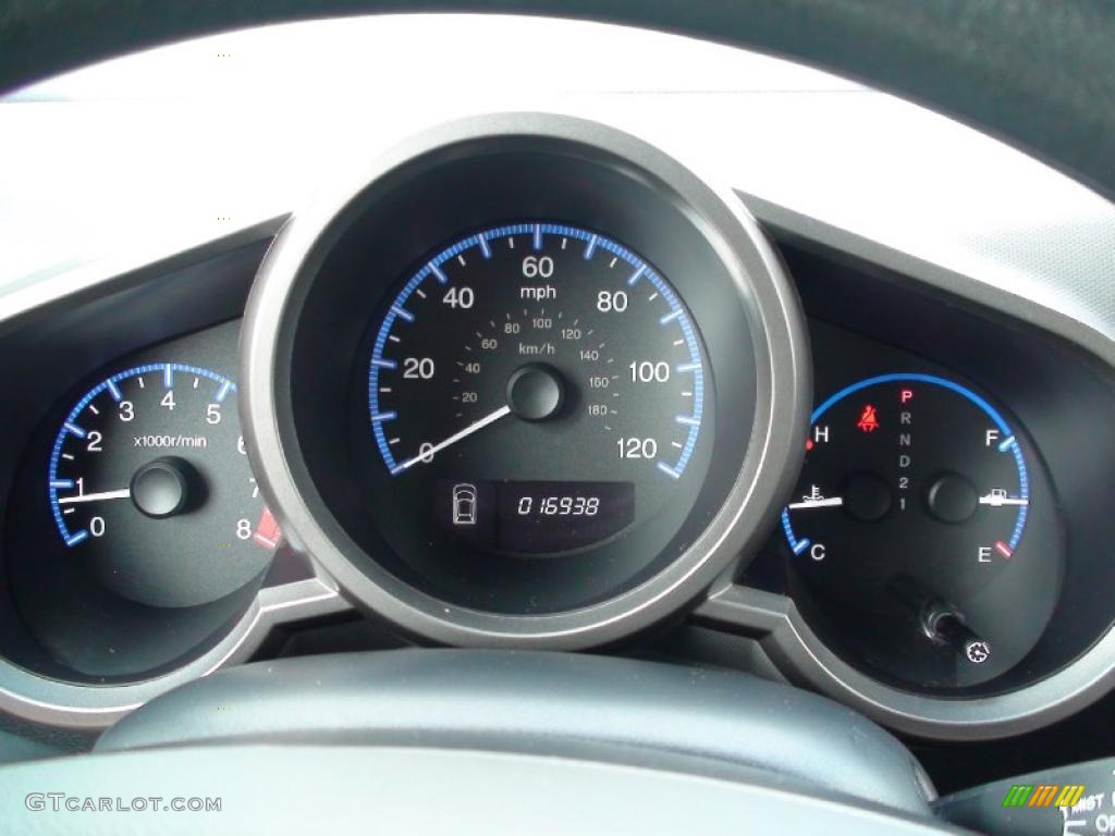 2010 Honda Element LX Gauges Photo #35988561