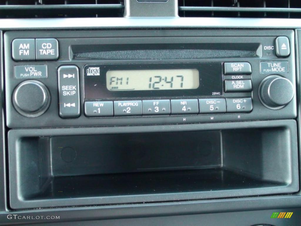 2010 Honda Element LX Audio System Photo #35988665