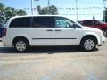 Stone White - Grand Caravan SE Photo No. 7